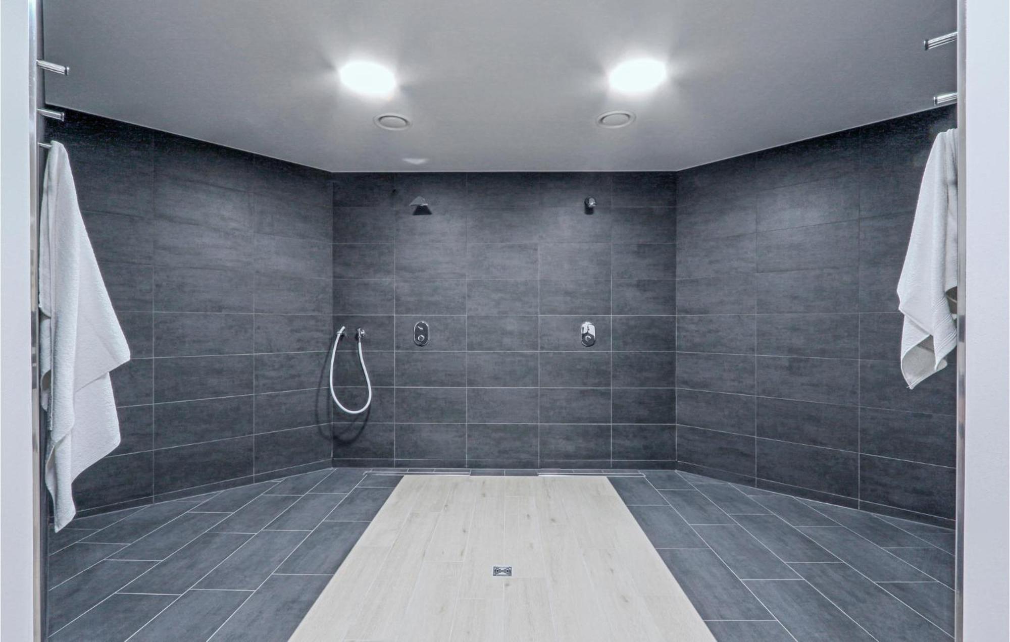Baltischer Hof Apartment 19 บอลเทินฮาเกิน ภายนอก รูปภาพ